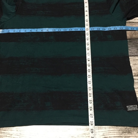 Levi’s Relaxed Fit Long Sleeve Shirt Men’s M Green Crewneck Casual - Picture 2 of 9